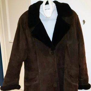 Holt Renfrew Genuine Sheepskin Brown Shearling 3/4 Coat